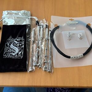 Storybook Harry Potter Brushes and Jewelry Set